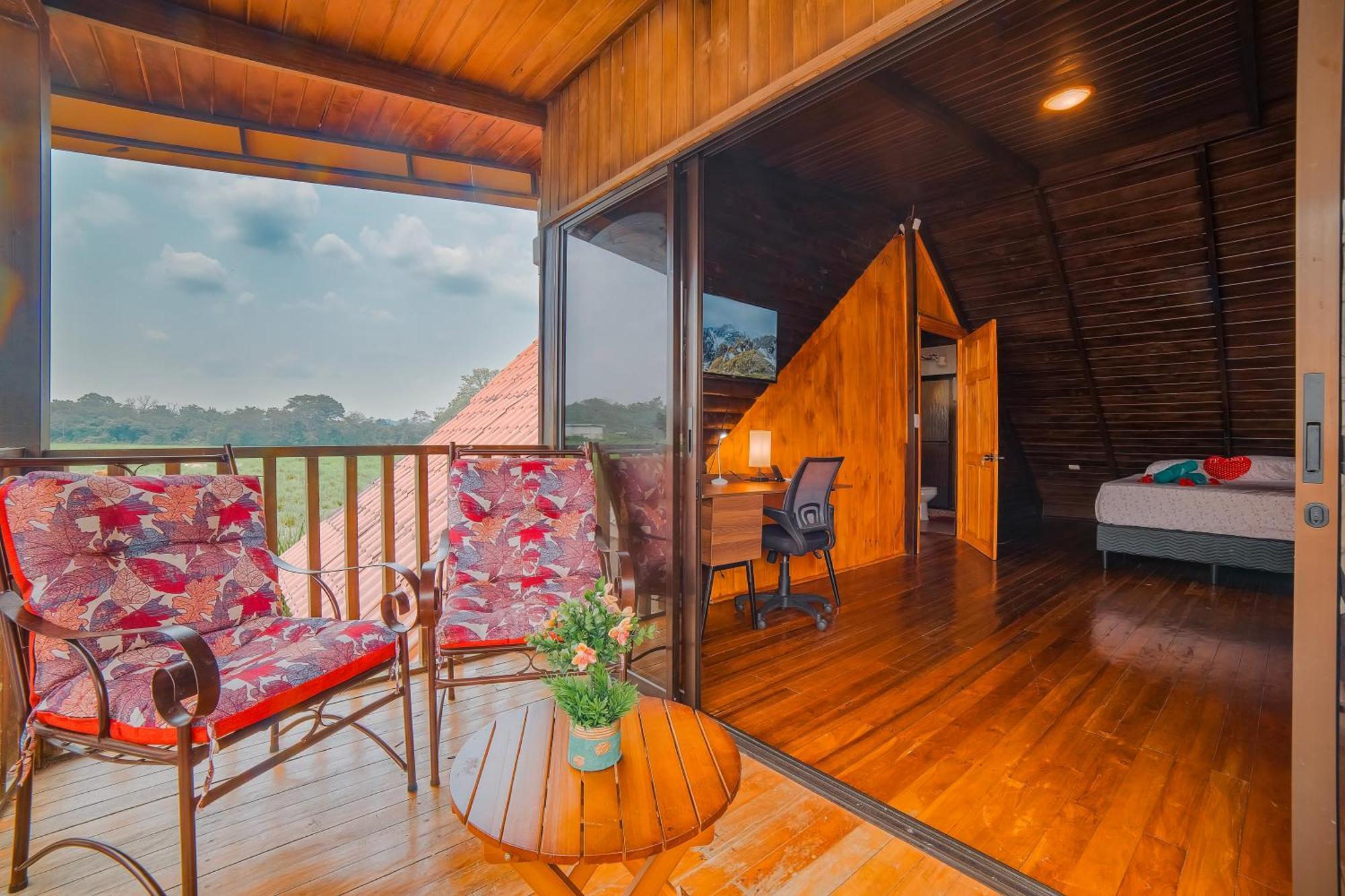 The Toucan Nest - Ac, Gated & Pool La Fortuna Ngoại thất bức ảnh